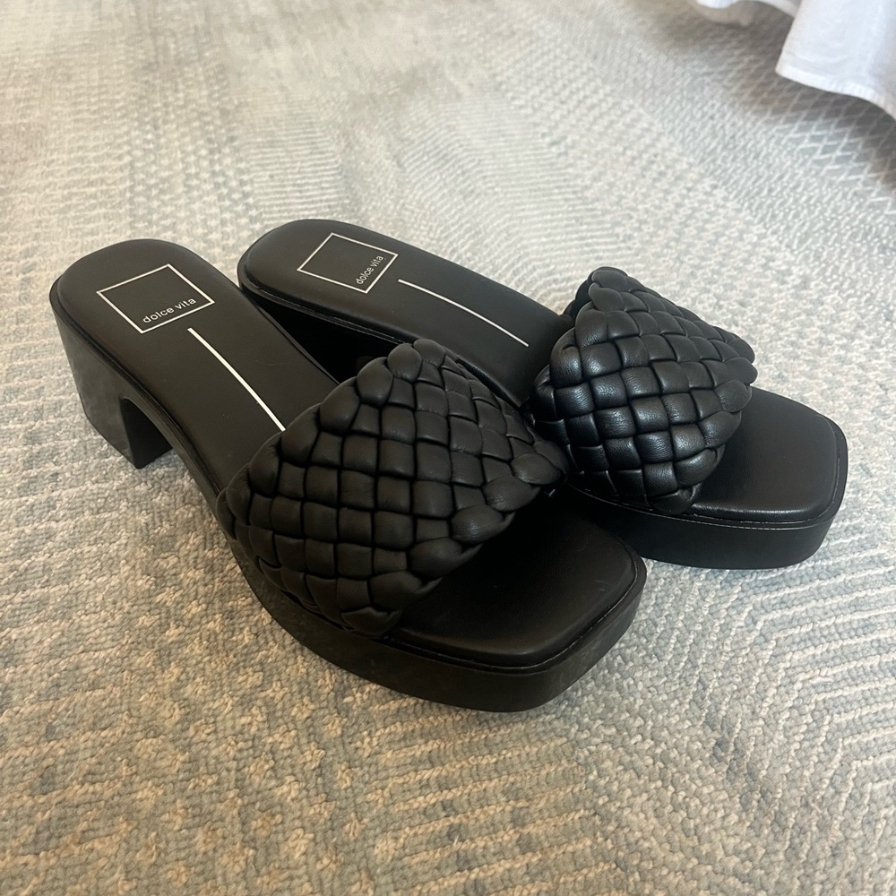 NWOT DOLCE VITA PLATFORMS